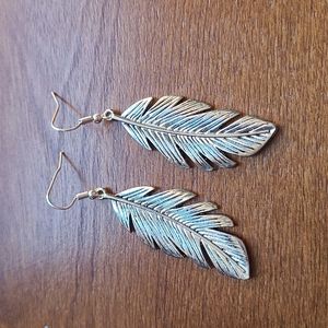 Boho feather earrings